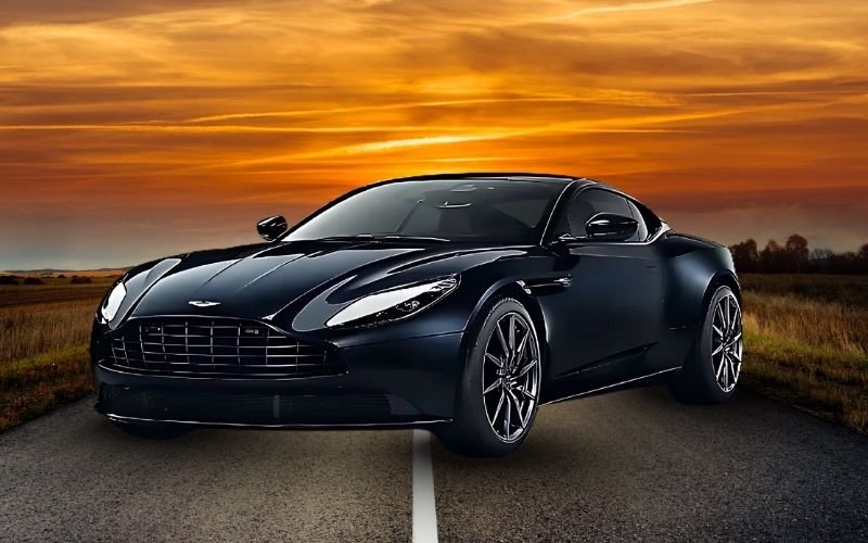 Aston Martin DB12